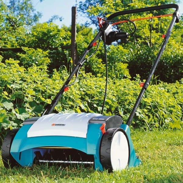 Аэратор газонный электрический Gardena EVC 1000 Аэратор газонный электрический Gardena EVC 1000