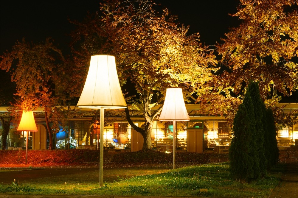 Освещение приусадебного участка Освещение приусадебного участка