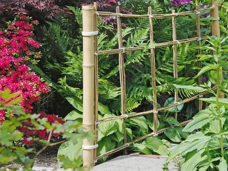 Легкая садовая ширма из бамбука