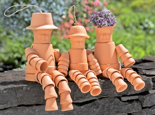 Человечек из цветочных горшков