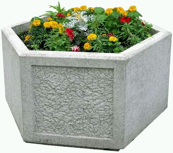 Цветочница из бетона